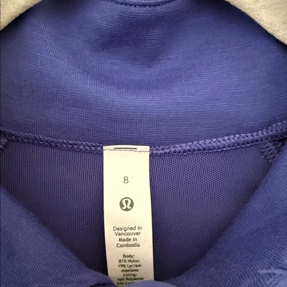 Lululemon Nulu Cropped Define Jacket Size 8 - Picture 9 of 9